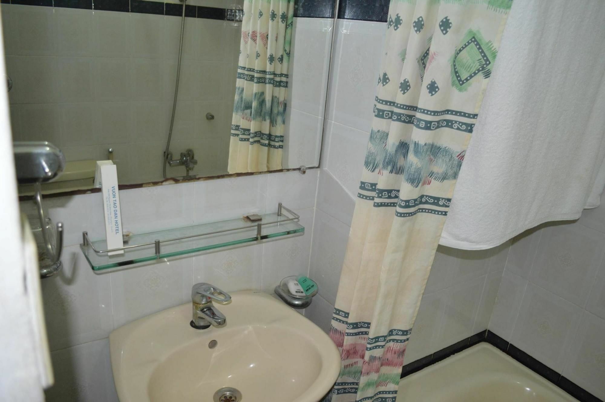 הו צ'י מין סיטי Vuon Tao Dan Hotel מראה חיצוני תמונה